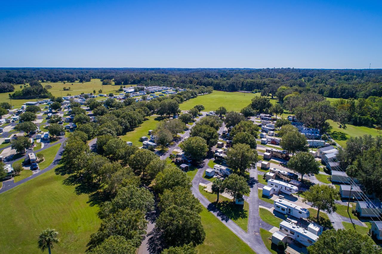 Grand Lake Golf And Rv Resort オレンジ・レイク エクステリア 写真